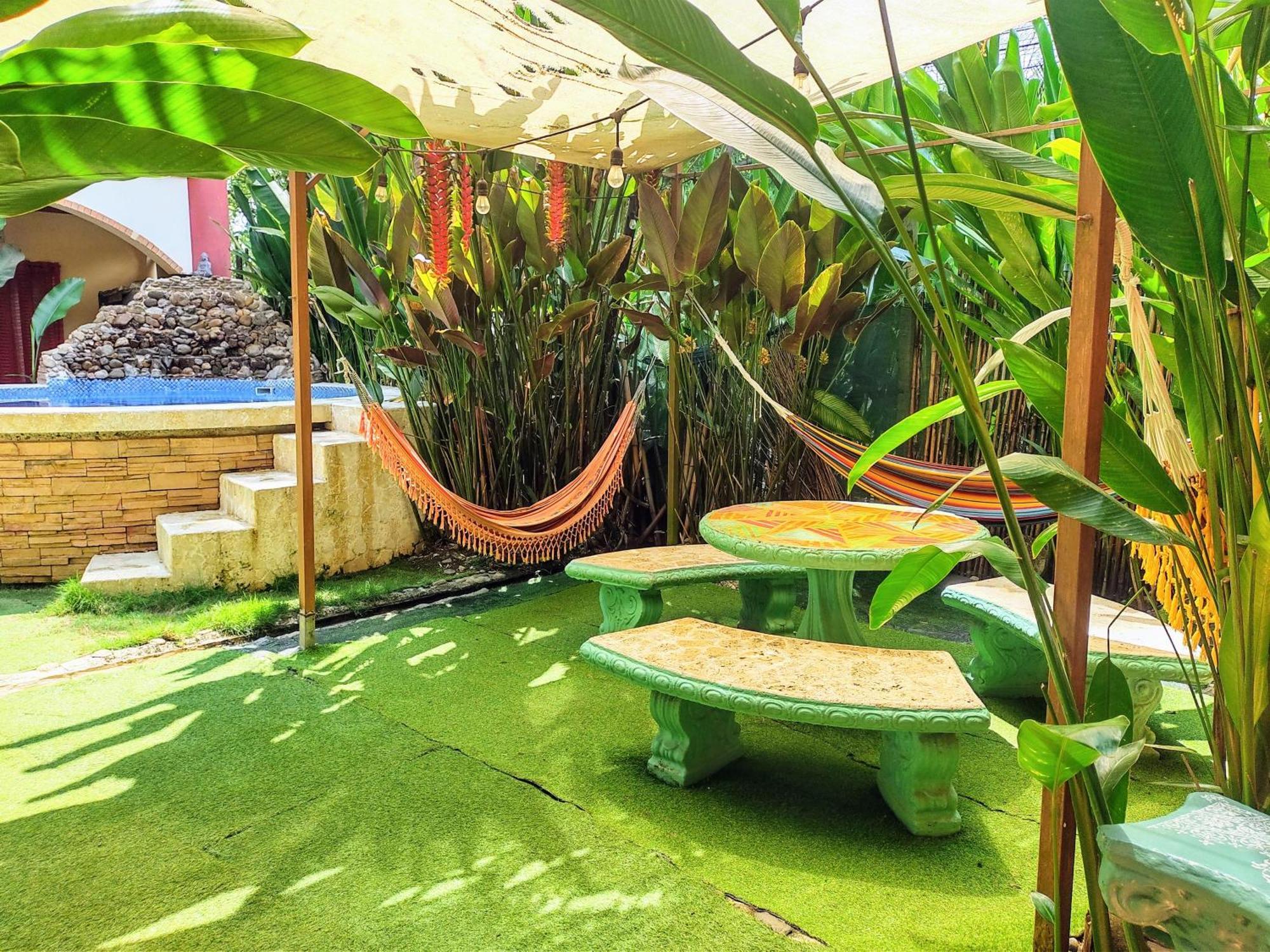 Cool Vibes Beach Hostel Dominical Extérieur photo